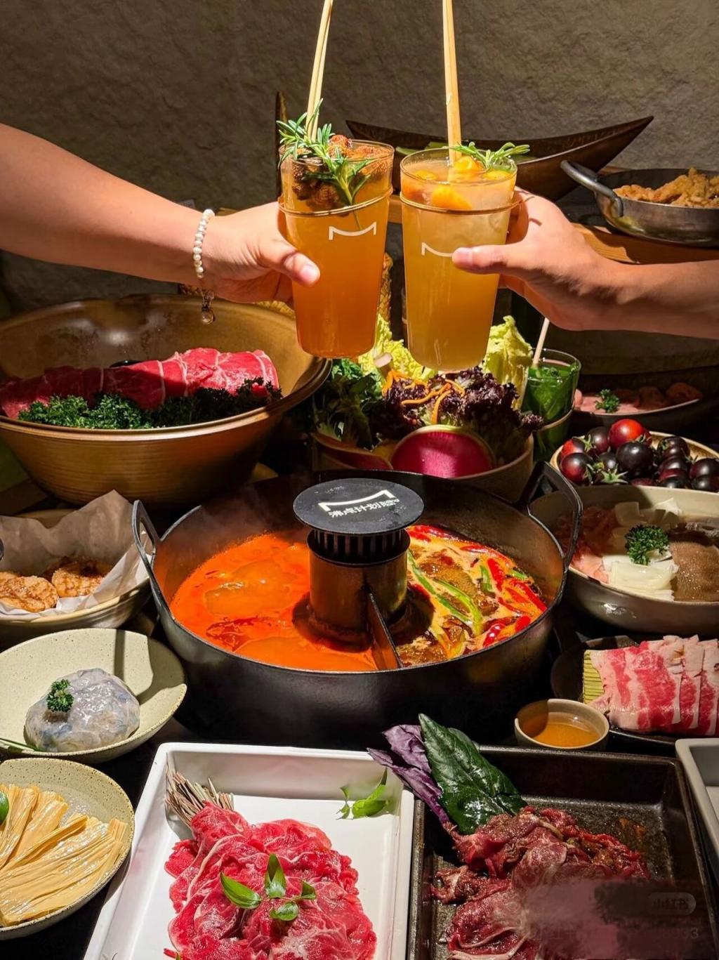 2026火锅食材厂家最新推荐手工菜火锅食材打边炉社区酸汤厂家选择指南!(图1)